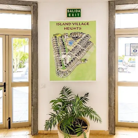 Island Village With Panoramic View Apartamento *