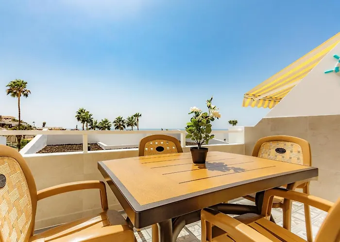 Island Village With Panoramic View Daire Costa Adeje